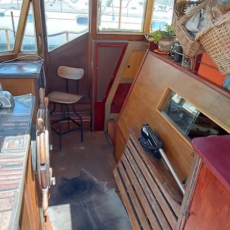 Bateau De Pirates Gruissan